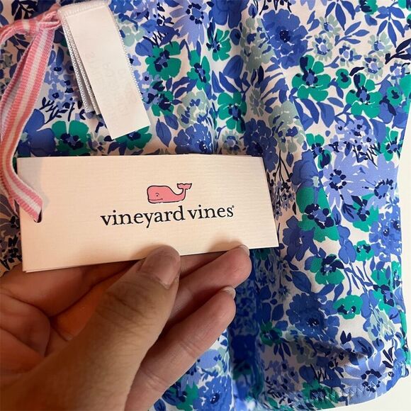 NWT VINEYARD VINES FLORAL BLUE PREPPY ONE-PIECE SWIMSUIT W BUILT IN PADS SIZE XS - Picture 9 of 10